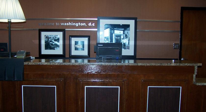 Comfort Inn Largo-Washington Dc East Аппер-Марлборо Экстерьер фото